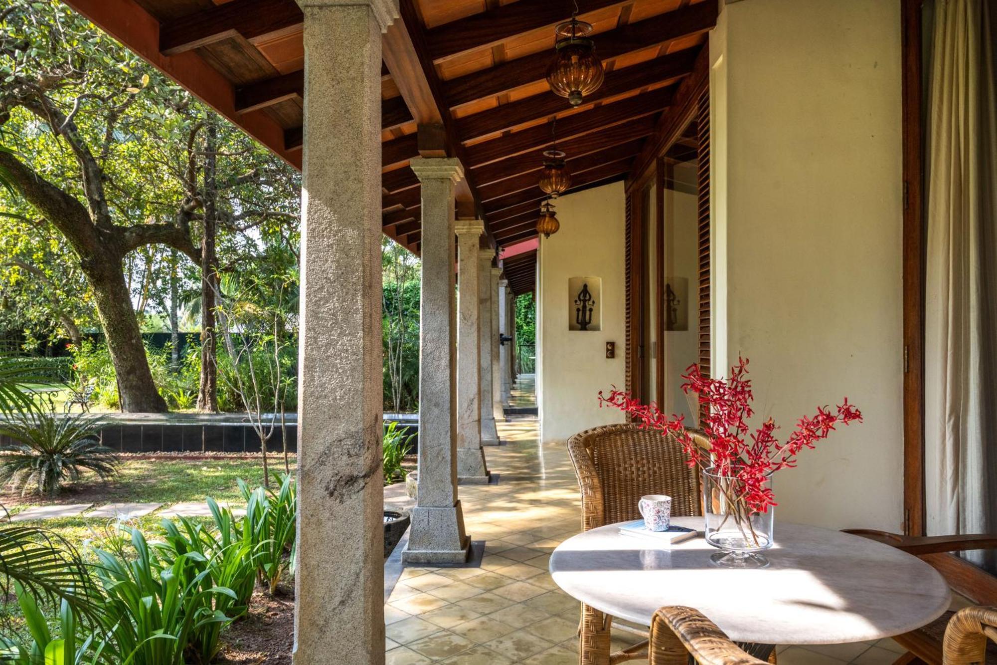 Baymaas Lake House Kochi Exterior foto