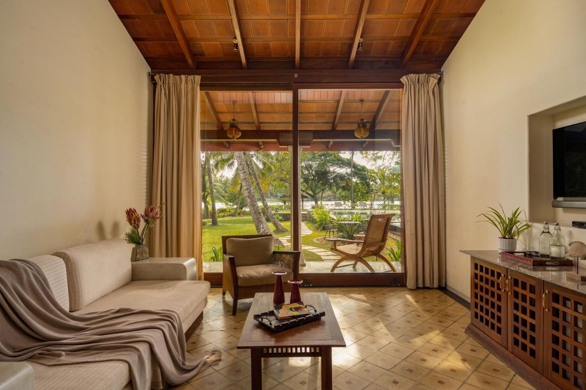 Baymaas Lake House Kochi Exterior foto